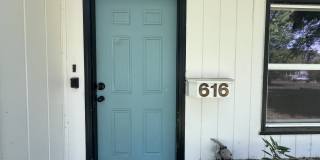 616 Southeast 5th Avenue Gallery 4