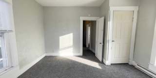 Downtown Home with fence and nice updates and clawfoot tub Gallery 13