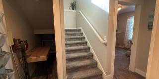 Beautiful 3 Bed/2.5 Bath Home in SE Bend - Ruby Peak Lane Gallery 18