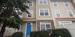 Newly Remodeled 3BD, 3.5BA Raleigh End-Unit Townhome in an HOA Community Newly Remodeled 3BD, 3.5BA Raleigh End-Unit Townhome in an HOA Community Gallery 1