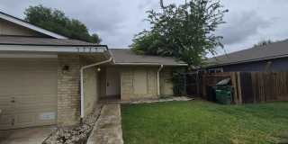 5735 Stiffkey Dr. Gallery 1