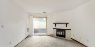 Robin Hill Gallery 39