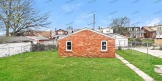 1616 Veronica Avenue Gallery 14