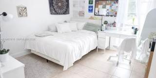 9459 SW 76th St Gallery 9