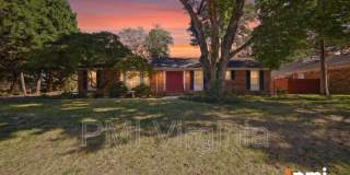 3736 Shoreline Drive Gallery 1