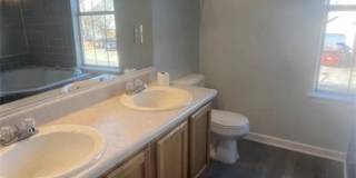 245 Wexford Drive W Gallery 8