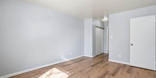 5902 COVE LANDING Road unit: 203 Gallery 4