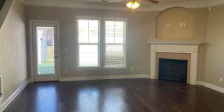 Gated Community w/ Pool & Gym Gallery 3