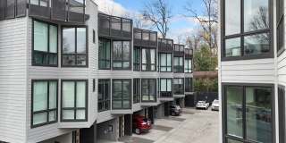 Modern Dilworth Townhome | 3BR/3.5BA | Private Rooftop Terrace | EV Charging | Walkable Location Gallery 33