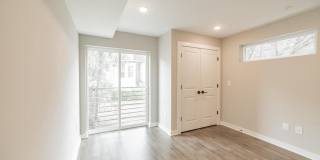 2410 CLIFFORD STREET Gallery 16