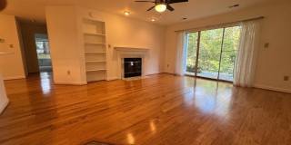 13613 SIR THOMAS WAY #12 Gallery 3