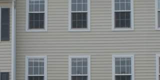Townhouse with Attached Garae Gallery 1