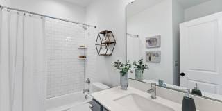 Room in 4 Bedroom Home at Brushfoot Wy Room in 4 Bedroom Home at Brushfoot Wy Gallery 24