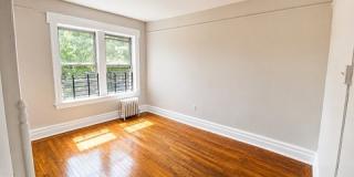 23 Harvard St Gallery 7