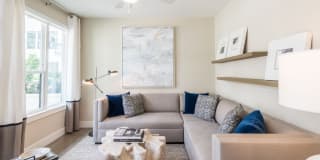 Eighteen25 Downtown Gallery 33