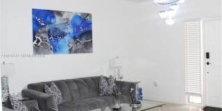 2741 NE 4th St Gallery 5