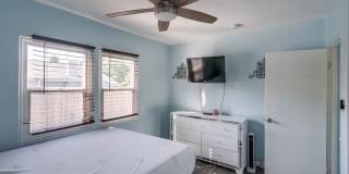 Newly Renovated And Ready For Occupancy Gallery 13