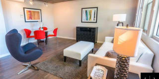 Theatre Square Apartments Gallery 18