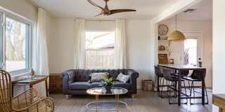 FARM VIEW BUNGALOW across from UofA Campus Farm! Available Today! Gallery 5