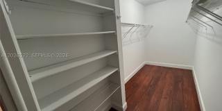 10415 N Kendall Dr Gallery 12