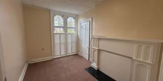 Apartment located inside beautiful historcal home in Lynchburg! Gallery 13