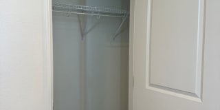 2 Bedroom, 2.5 Bath Tri-level townhouse in Signal Hill Gallery 40