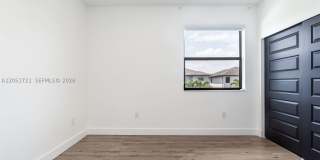 8900 NW 161st Ter Gallery 39