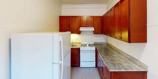 5336-5338 S. Hyde Park Boulevard Gallery 2