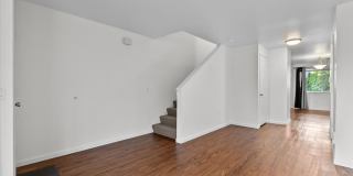 Monroe End Unit Townhome Unit A Gallery 11