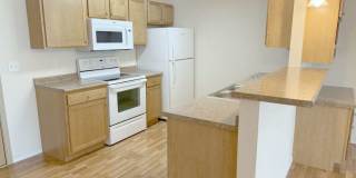 Maple Creek Apartments Gallery 8