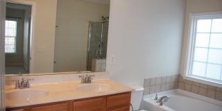 222 Northlands Drive Gallery 17