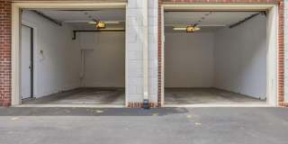 261 S Limestone Gallery 39