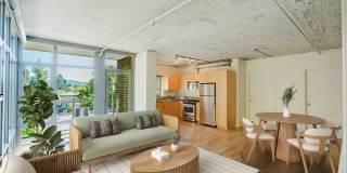 2121 Belmont Gallery 8