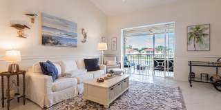 Seasonal Home Rental With Garage  Lake Views Gallery 1