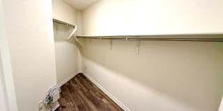 *MOVE IN SPECIAL* Kitchen Lovers Dream – Tons of Cabinet Space & Included Appliances! Gallery 10