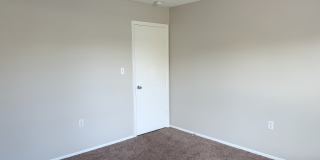8206 Dedham Dr Gallery 14