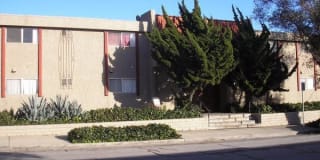 2350 Peacock Gallery 1