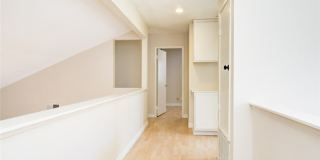 46 Silkberry Gallery 21