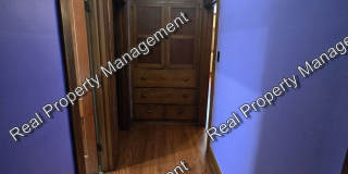 Charming Three Bedroom Ranch Gallery 12