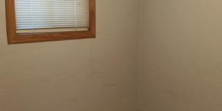3 Bedroom, 2 Bathroom Home! Schedule a Showing Soon! Gallery 14