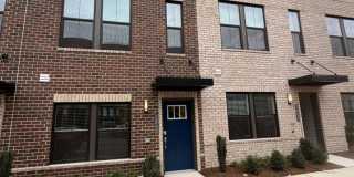 Newly Constructed 3 Bed/3.5 Bath townhome, available now! Gallery 17