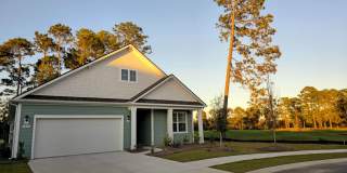 Live the Dream: Luxury Golf Course Living Awaits! Gallery 1