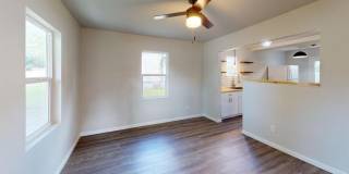 519 E Gandy Street Gallery 6