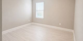 6345 Cloverdale Avenue Gallery 22