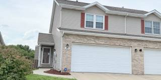 Spacious Townhome with Finished Basement, Fenced Yard & 2-Car Garage Spacious Townhome with Finished Basement, Fenced Yard & 2-Car Garage Gallery 1