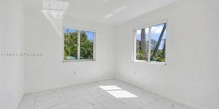 10065 Bay Harbor Ter Gallery 21