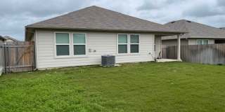 1,796 SF Home in Seguin - 4 BR/2 BA - Arroyo Ranch!!! Gallery 32