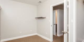 700 N Noble Gallery 6