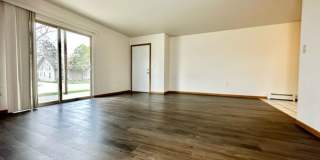 225 Fort Howard Ave Gallery 1