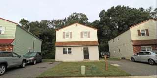 511 CORINTHIAN AVE #UNIT B Gallery 1